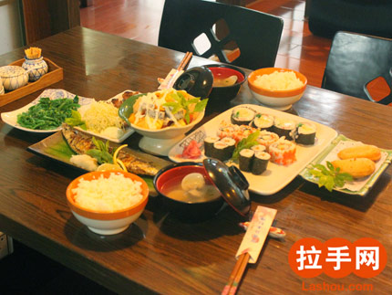 刷光大银行信用卡，享荷香日本料理9折优惠